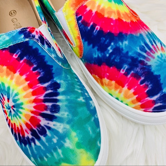 Rainbow tie dye sneaker - Picture 10 of 10